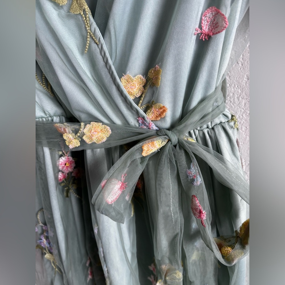 Floral Embroidered Green Maxi Dress - Picture 4 of 4